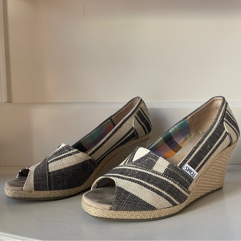 Toms Striped Peep toe Wedge Espadrille Calypso Sandal Size 8.5